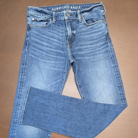 American Eagle Outfitters Other - AMERICAN EAGLE Men's 30 X 36 Blue Jeans Flex Relaxed Straight